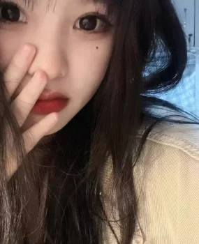 佛山禅城服务型 小嫩妹 02年