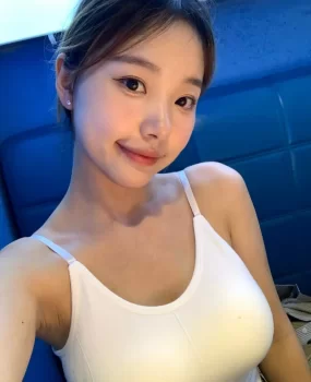 盘龙性感妹妹