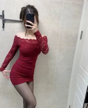同城附近人找到的小妹子，身材好腿长，做过平面模特的 。
