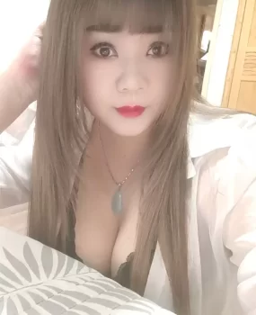 极品御姐小诺