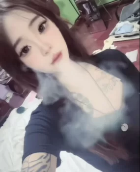 呼市小姑娘