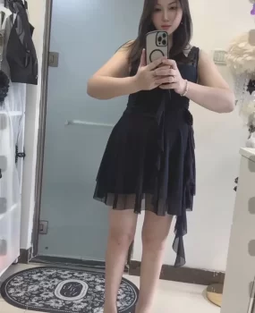 巨乳骚狸儿老师