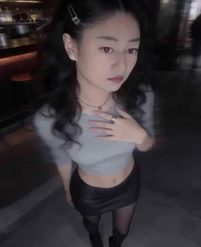 沧州大胸美女身材气质佳