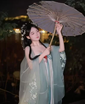 海口刚18清纯邻家小妹文文