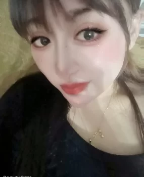 KTV出来的少妇
