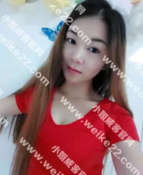 敬业的初恋妹子国庆不放假正常开工