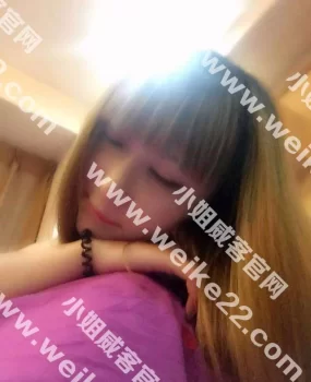 身材很好的美女还洗了鸳鸯浴