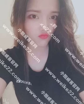 长相甜美温柔个人的妹子