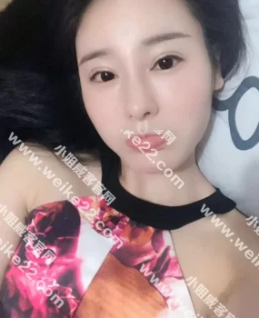 珠江新城可可爱可性感的小依依