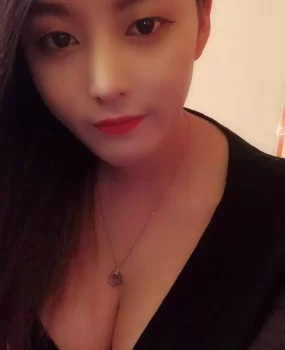 分享一个少妇，喜欢熟女的不要错过