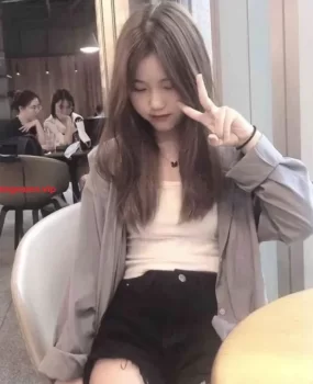 城阳区极品美少女口到你舒服水多逼肥