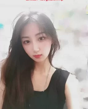 高颜值的兼职幼师  白白嫩嫩  玩不够