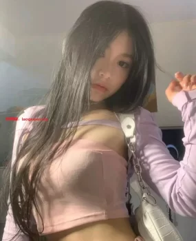 沧州极品奶大黑丝妹子